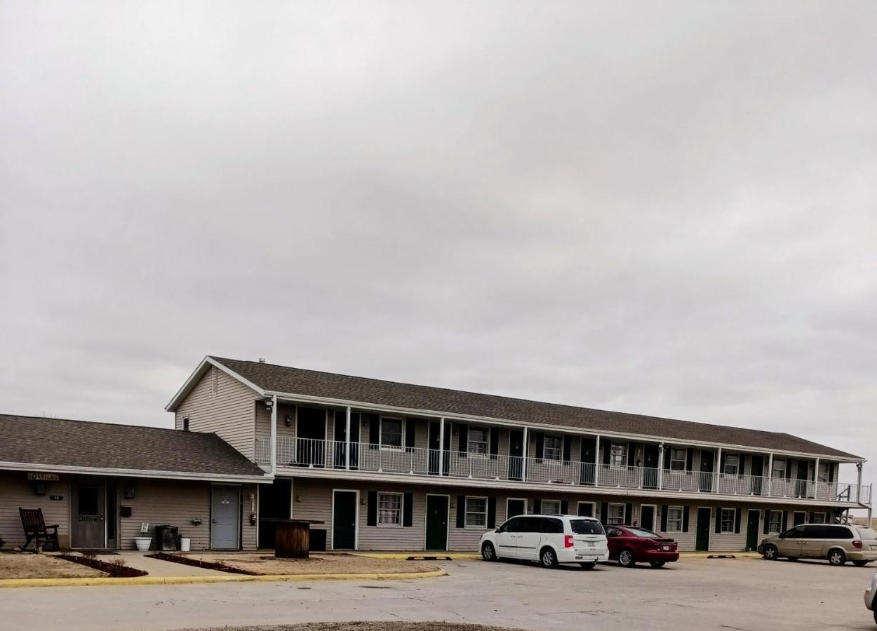 Country Inn Of Shelby Avoca Экстерьер фото